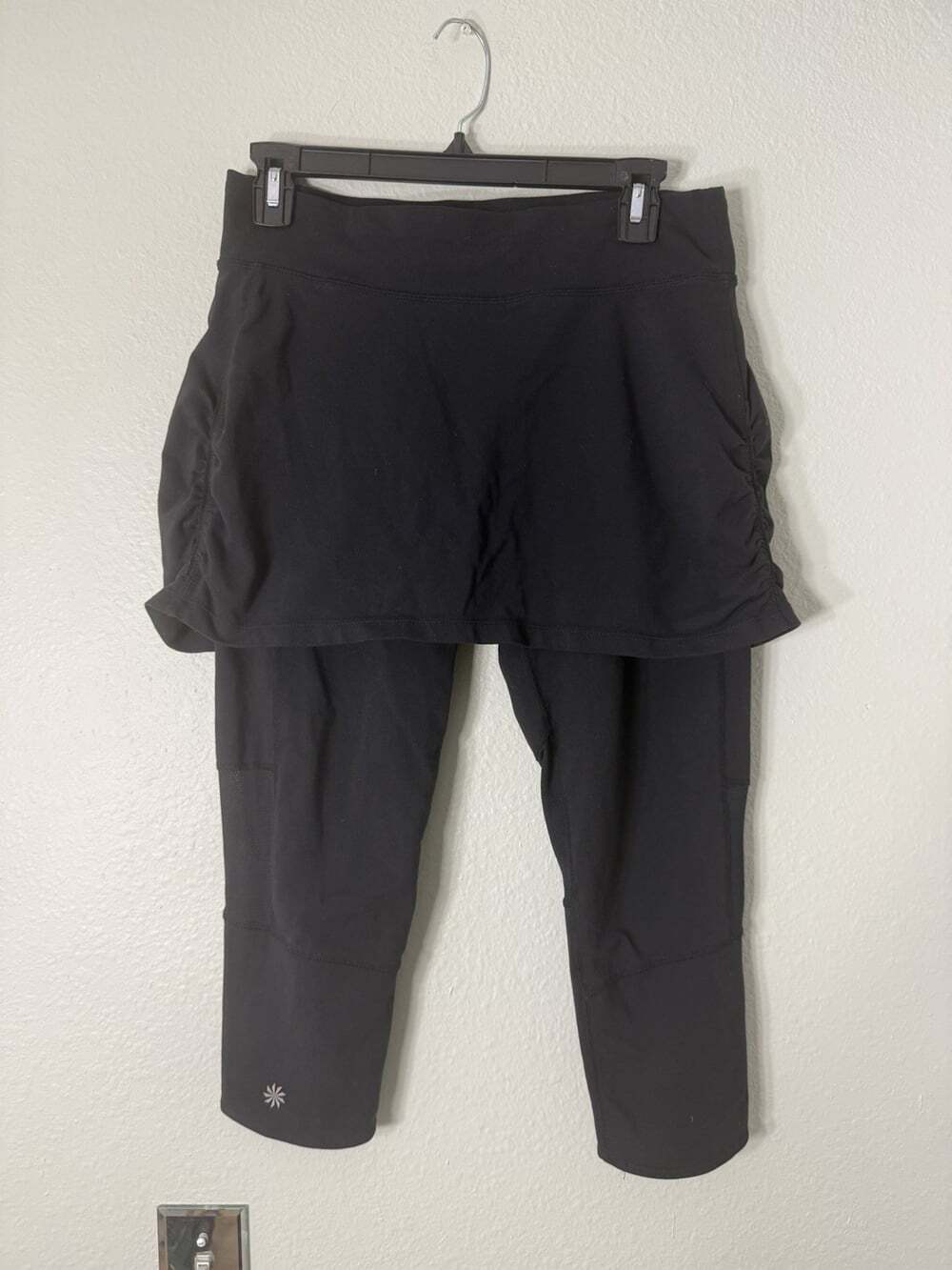 Athleta Black Shorts Over Leggings Medium - 2 In 1 Tight